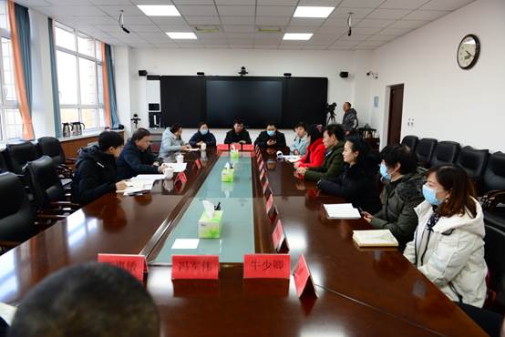 說明: C:\Users\Administrator\Desktop\國開辦學評估2020.12月\評估會\16日下午15點45召開學生教師座談會-三樓會議室\DSC_7812.JPG